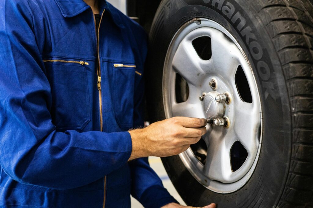 Emergency Tyre Fitting Service in Andover